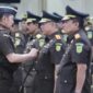 Jaksa Agung Sanitiar Burhanuddin resmi melantik 15 Kepala Kejaksaan Tinggi (Kajati) hingga Pejabat Eselon II di Lingkungan Kejaksaan Agung (Kejagung), pada Selasa (11/8). (Dok. Kejagung/ Istimewa)

