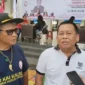 Dr HA Murjani SH MH (Berbaju Putih)