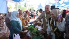 Gubernur H. Muhidin dan Hj. Fathul Jannah Gaungkan Gerakan Remaja Sehat, Cerdas, Kreatif dan Berakhlak Mulia (Germas) di Kabupaten HST (foto:adpim)