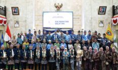 Gubernur Muhidin dan Wagub Hasnuryadi Sulaiman Hadiri Rapat Paripurna Hari Jadi Provinsi Kalimantan Selatan ke-76 Tahun