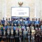 Gubernur H. Muhidin dan Wagub Hasnuryadi Sulaiman Hadiri Rapat Paripurna Hari Jadi Provinsi Kalimantan Selatan ke-76 Tahun (foto:adpim)