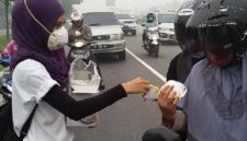 Antisipasi ISPA, Masker Dibagikan