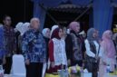 Gubernur Haji Muhidin Resmi Tutup Kalsel Expo 2026: Transaksi Penjualan Capai Rp20 Miliar dan Pengunjung Hingga 1.2 Juta Orang (foto:adpim)