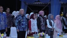 Gubernur Haji Muhidin Resmi Tutup Kalsel Expo 2026: Transaksi Penjualan Capai Rp20 Miliar dan Pengunjung Hingga 1.2 Juta Orang (foto:adpim)
