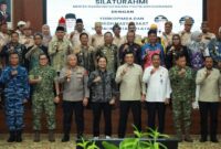 Silaturahmi Menko Polkam Bersama Forkopimda Kalsel dan Bupati/Walikota dan Tokoh Masyarakat se- Kalsel, Wagub Hasnuryadi: Jaga Stabilitas, Perkuat Sinergi Pemerintah Daerah dan Pemerintah Pusat (foto:adpim)