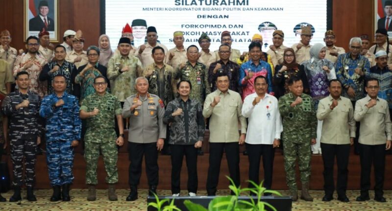 Silaturahmi Menko Polkam Bersama Forkopimda Kalsel dan Bupati/Walikota dan Tokoh Masyarakat se- Kalsel, Wagub Hasnuryadi: Jaga Stabilitas, Perkuat Sinergi Pemerintah Daerah dan Pemerintah Pusat (foto:adpim)
