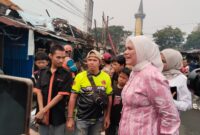 Hj Ananda Tinjau Korban Kebakaran Pasar Lama, Pemko Siapkan Bantuan