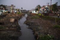 Sungai Pekapuran Dikeruk, Kembalikan Fungsi Sungai dan Kendaikan Banjir Sungai Pekapuran Dikeruk, Kembalikan Fungsi Sungai dan Kendaikan Banjir