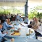 Kunjungan Kerja Wakil Ketua MPR RI Disambut Gubernur Kalsel Haji Muhidin (foto: adpim)