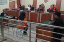 Terdakwa Henny Rupianti SH, seorang notaris yang didakwa melakukan tindak pidana penipuan dan kini harus duduk di kursi pesakitan.
(Foto Istimewa)