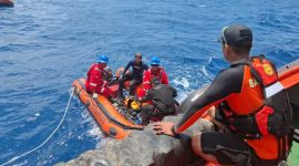 Penyelam BSG Temukan Satu Korban di Kabin KM Virgo Transport 8