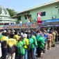 Satu Antrean, Banyak Harapan di Bazar HUT ke-81 TNI