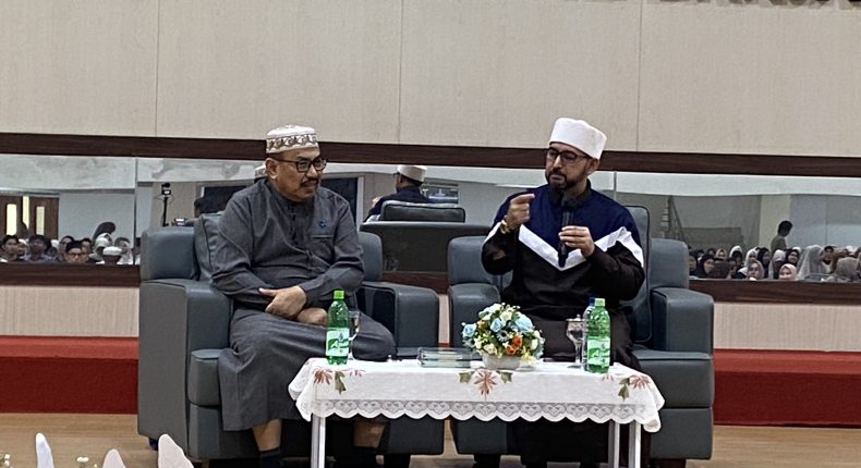 Pesan Penting Raih Keberkahan Hidup Kata Habib Ahmad Al-Habsyi di Tabligh Akbar Uniska