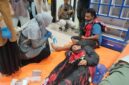 Agus Sugiarto (41), salah seorang korban selamat KM Virgo Transport 8, menjalani pemeriksaan kesehatan setelah tiba di Pelabuhan Trisakti Banjarmasin, Minggu (13/9/2026) petang. (foto:(Istimewa)