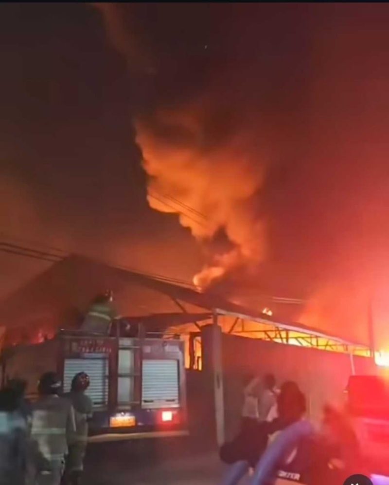 Di Tengah Kesibukan Padamkan Karhutla, Gudang Solar di Indrasari Martapura Terbakar Hebat