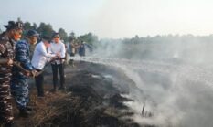 Gubernur Haji Muhidin Tinjau Penanganan Kebakaran Hutan dan Lahan