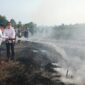 Gubernur Haji Muhidin Tinjau Penanganan Kebakaran Hutan dan Lahan (foto: adpim)