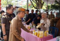 Walikota dan Kajari Banjarmasin di Sembako Murah