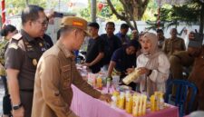 Walikota dan Kajari Banjarmasin di Sembako Murah