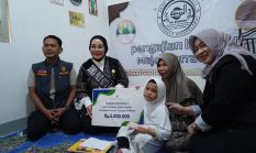 Bunda PAUD Banjarmasin Salurkan Tabungan Pendidikan Rp5 Juta untuk Anak Guru Honorer yang Wafat