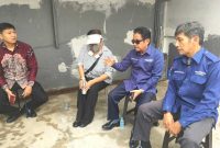 Di Balik Sidak Jembatan Simpang Ulin : Aksi Cepat Advokat Legendaris Banua DR. Fauzan Ramon Kawal Warga Veteran Di Balik Sidak Jembatan Simpang Ulin : Aksi Cepat Advokat Legendaris Banua DR. Fauzan Ramon Kawal Warga Veteran