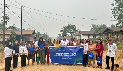 Bergerak Nasional, PNM Salurkan Ribuan Paket Bantuan untuk Warga Terdampak Karhutla di Kalbar