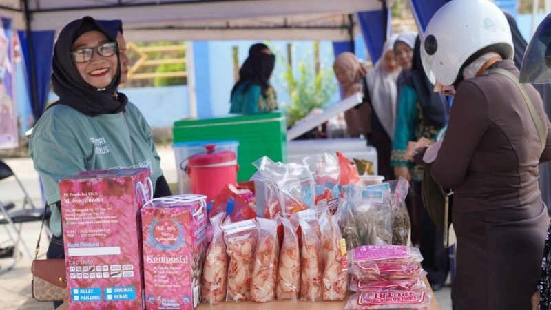 Warga Antusias Berbelanjar, Dinas Perikanan Kotabaru Gelar Gerai Ikan Murah