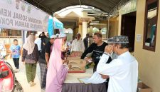 Masjid Jami Baitul Abror Gelar Program Bahan Pokok Murah Dari Jamaah Untuk Jamaah