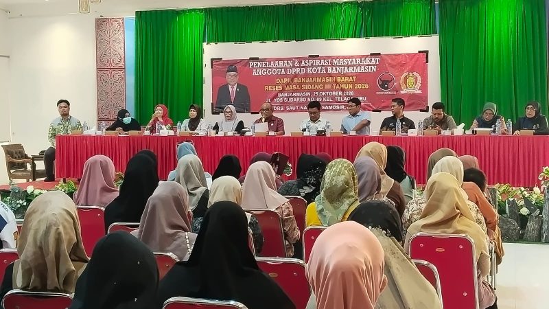 Dorong Percepatan Verifikasi Desil, Saut Samosir Serap Asprasi Warga Pelambuan dan Kuin Cerucuk